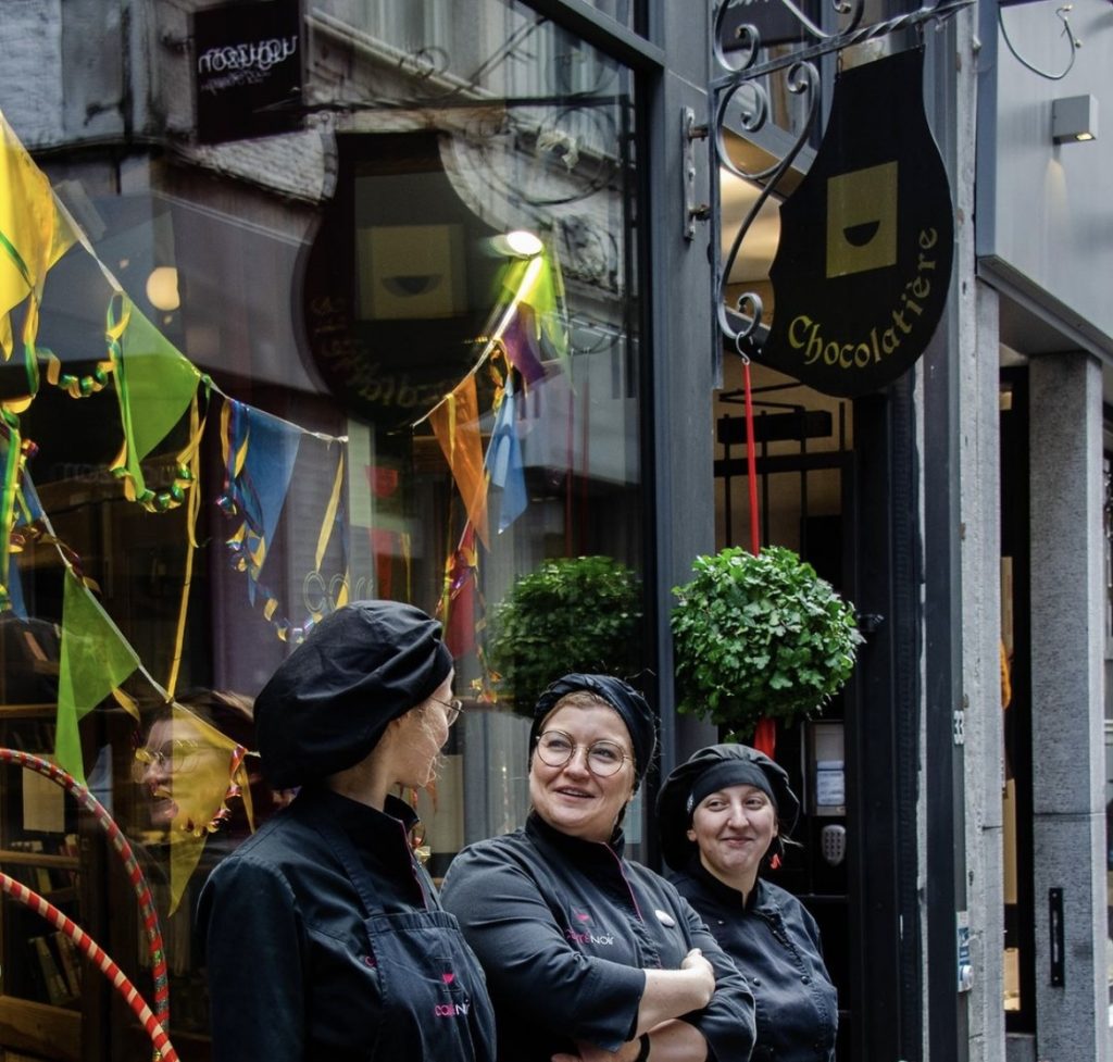 Carré-Noir-est-une-chocolaterie-créative-située-dans-le-cœur-historique-de-Liège-3